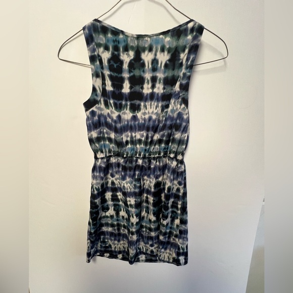 BE BOP TIE DYE SLEEVELESS JUNIOR SIZE M DRESS. SEVERAL SHADES OF BLUE - Picture 6 of 8